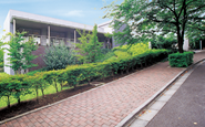 東京多摩霊園は健全経営でお客様に開かれた霊園を目指します